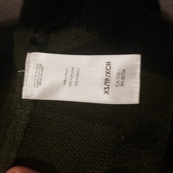 Sweater (3/$30) - Picture 3 of 4